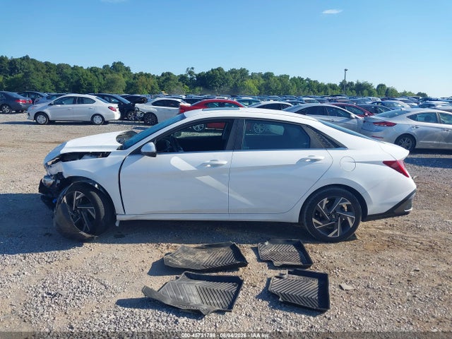 Продажа на аукционе авто 2025 Hyundai Elantra Limited, vin: KMHLP4DG5SU902593, номер лота: 45731798