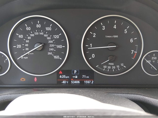 45731811 :رقم المزاد ، 5UXWZ7C36H0X42136 vin ، 2017 Bmw X3 Sdrive28i مزاد بيع