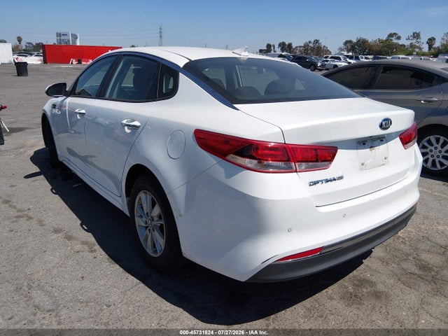 KIA Optima Lx 2017 5XXGT4L33HG141481 Image 3