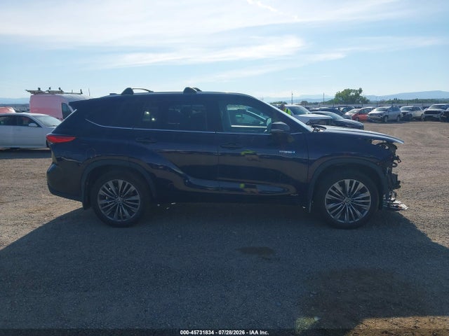 Toyota Highlander Hybrid Platinum 2021 5TDEBRCH3MS055759 Image 13