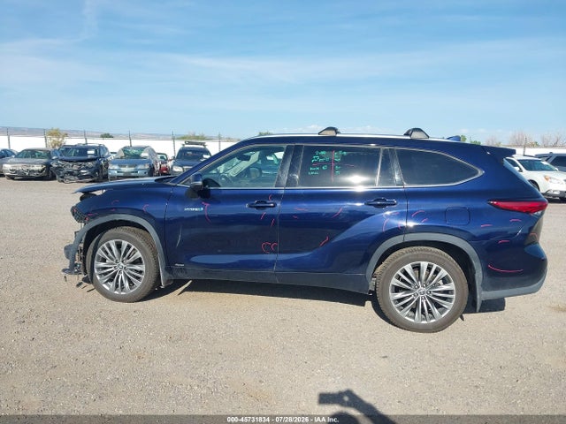 Toyota Highlander Hybrid Platinum 2021 5TDEBRCH3MS055759 Image 14