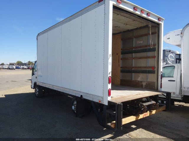 45731850 :رقم المزاد ، JALC4B14217000278 vin ، 2001 Isuzu Npr مزاد بيع