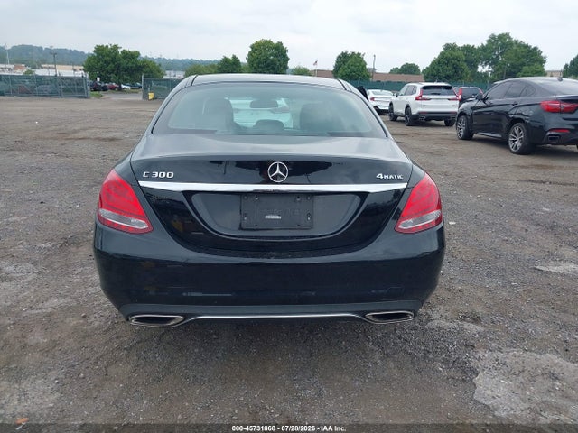 WDDWF4KB9JR403251 Mercedes-Benz C 300 4matic