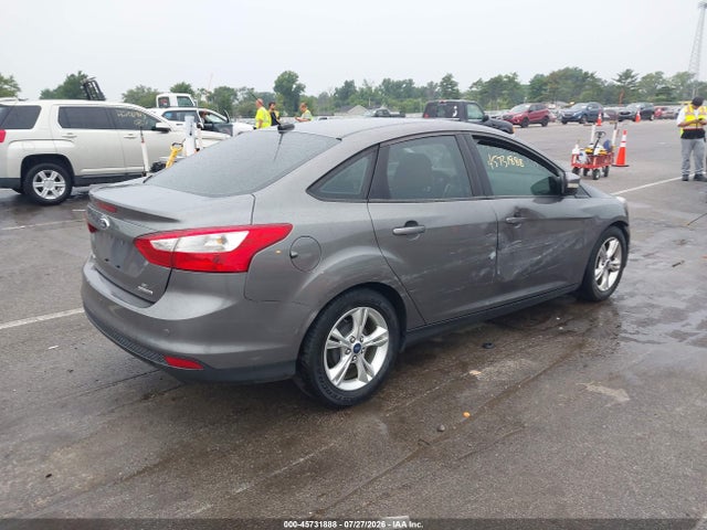 Ford FOCUS SE 2014 1FADP3F24EL182370 Image 4