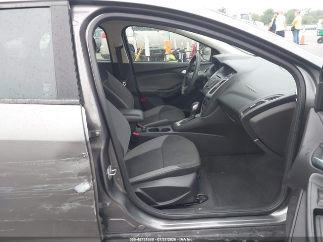 Ford FOCUS SE 2014 1FADP3F24EL182370 Image 5