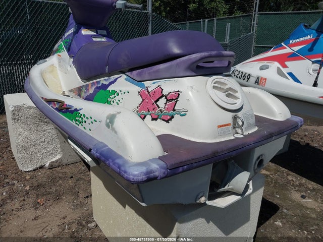 45731900 :رقم المزاد ، KAW40128J394 vin ، 1994 Kawasaki Jet Ski 750 مزاد بيع