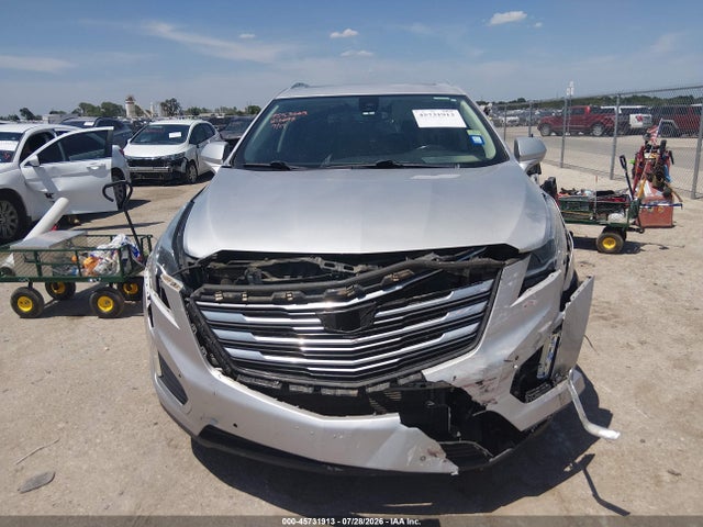 45731913 :رقم المزاد ، 1GYKNERS8JZ213698 vin ، 2018 Cadillac Xt5 Premium Luxury مزاد بيع