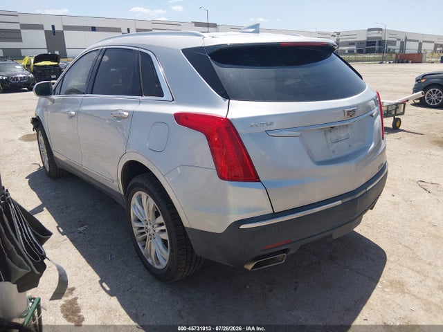 45731913 :رقم المزاد ، 1GYKNERS8JZ213698 vin ، 2018 Cadillac Xt5 Premium Luxury مزاد بيع