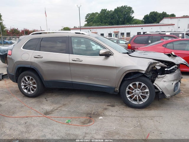 2019 Jeep Cherokee Latitude Plus 4x4 მანქანა იყიდება აუქციონზე, vin: 1C4PJMLB5KD254167, აუქციონის ნომერი: 45731937