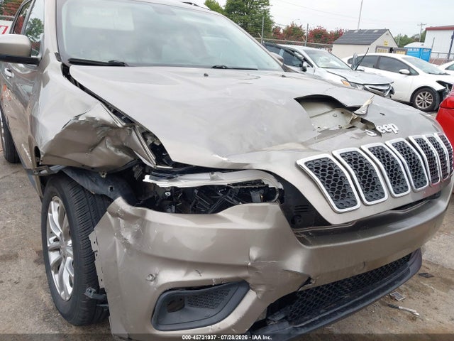 2019 Jeep Cherokee Latitude Plus 4x4 მანქანა იყიდება აუქციონზე, vin: 1C4PJMLB5KD254167, აუქციონის ნომერი: 45731937