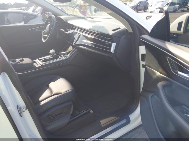 Aukcja sprzedaży 2023 Audi Q8 Premium 55 Tfsi Quattro Tiptronic, vin: WA1AVBF14PD026020, numer aukcji: 45731987