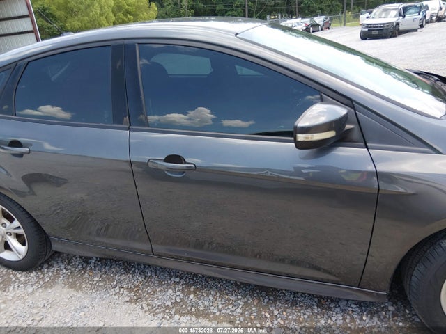 Ford FOCUS SE 2015 1FADP3K26FL360786 Image 14