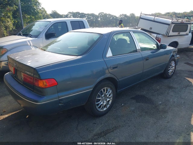 2001 Toyota Camry Ce მანქანა იყიდება აუქციონზე, vin: 4T1BG22K41U841873, აუქციონის ნომერი: 45732064