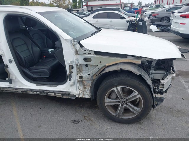 45732068 :رقم المزاد ، WDC0G4KB5KV164412 vin ، 2019 Mercedes-benz Glc 300 4matic مزاد بيع
