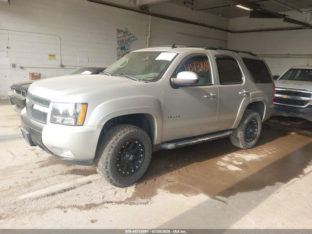 Продажа на аукционе авто 2011 Chevrolet Tahoe Lt, vin: 1GNSKBE02BR136272, номер лота: 45732091