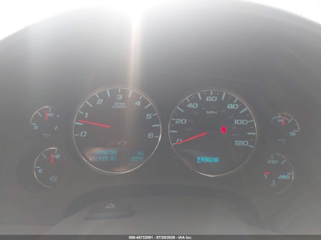 Продажа на аукционе авто 2011 Chevrolet Tahoe Lt, vin: 1GNSKBE02BR136272, номер лота: 45732091