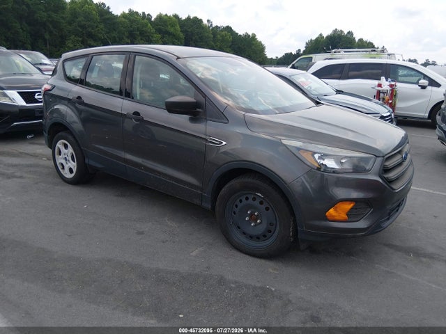 Продаж на аукціоні авто 2018 Ford Escape S, vin: 1FMCU0F71JUB53546, номер лоту: 45732095