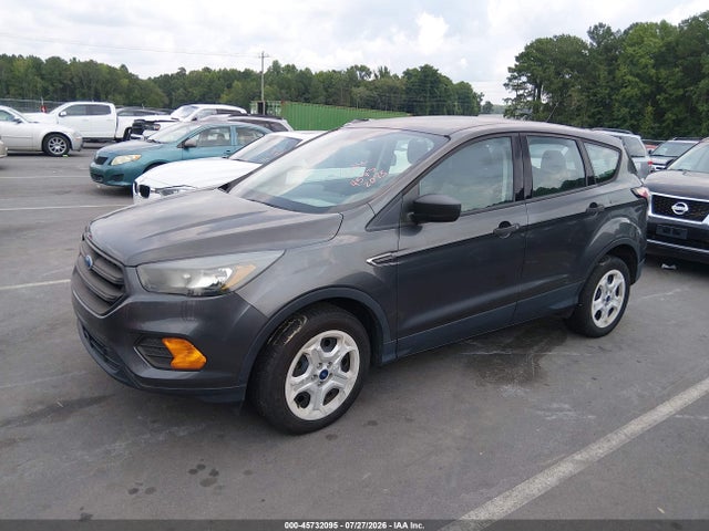 Продаж на аукціоні авто 2018 Ford Escape S, vin: 1FMCU0F71JUB53546, номер лоту: 45732095