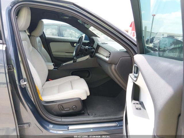 Продаж на аукціоні авто 2024 Polestar 2 Long Range Dual Motor Performance Plus, vin: YSMFG3KAXRL220520, номер лоту: 45732098