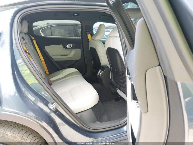 Продаж на аукціоні авто 2024 Polestar 2 Long Range Dual Motor Performance Plus, vin: YSMFG3KAXRL220520, номер лоту: 45732098