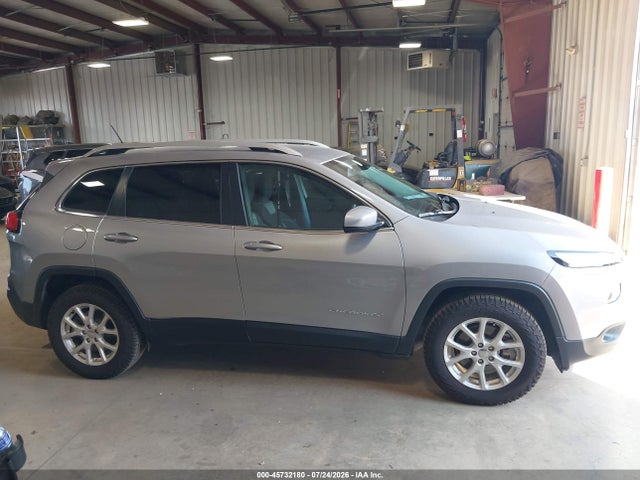 Jeep Cherokee Latitude 4x4 2018 1C4PJMCB6JD528426 Image 18