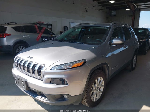 Jeep Cherokee Latitude 4x4 2018 1C4PJMCB6JD528426 Image 2