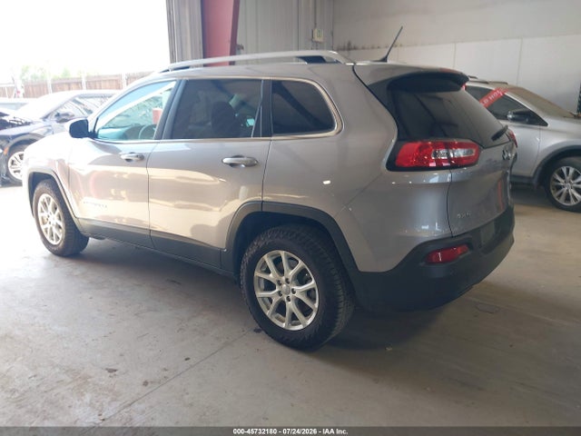 Jeep Cherokee Latitude 4x4 2018 1C4PJMCB6JD528426 Image 3