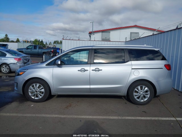 KNDMB5C14H6292404 KIA SEDONA LX