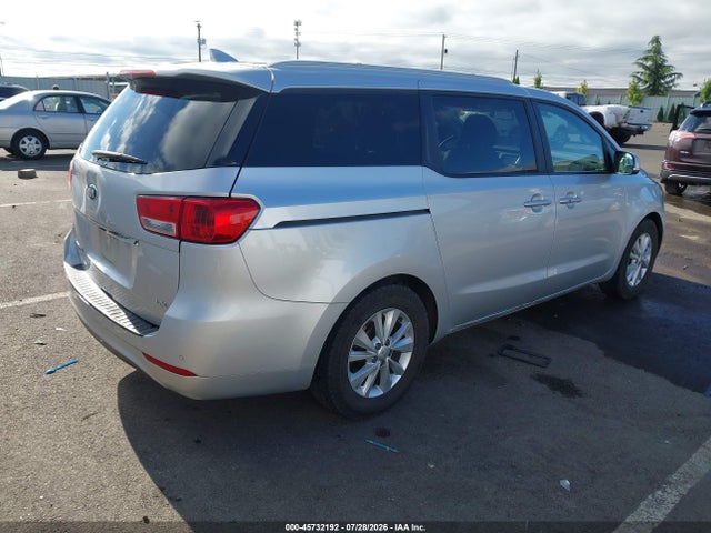 KIA SEDONA LX 2017 KNDMB5C14H6292404 Image 4