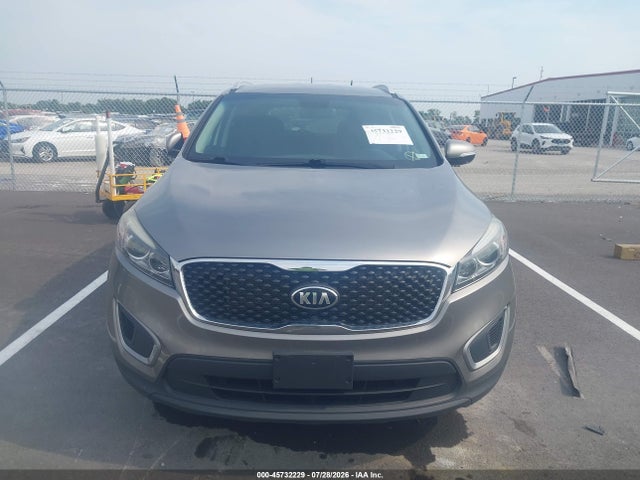 45732229 :رقم المزاد ، 5XYPGDA34HG286404 vin ، 2017 Kia Sorento 2.4l Lx مزاد بيع
