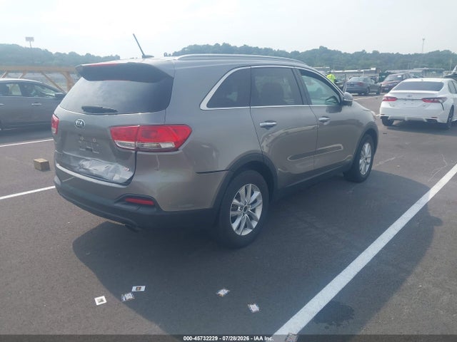 45732229 :رقم المزاد ، 5XYPGDA34HG286404 vin ، 2017 Kia Sorento 2.4l Lx مزاد بيع