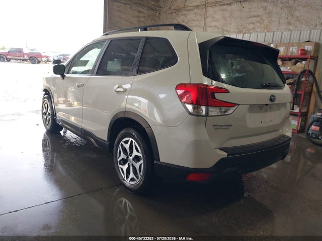 JF2SKAEC9KH433611 Subaru Forester Premium