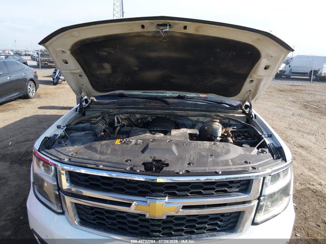 Продаж на аукціоні авто 2018 Chevrolet Suburban Lt, vin: 1GNSKHKC9JR173139, номер лоту: 45732264
