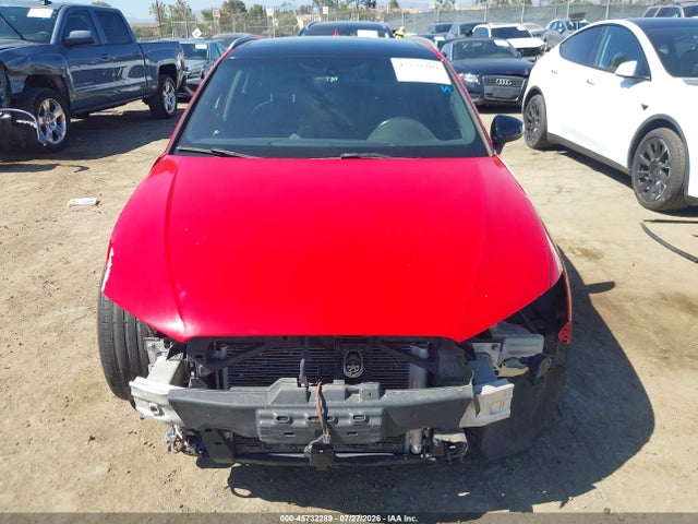 45732289 :رقم المزاد ، WAUUPBFF0HA035144 vin ، 2017 Audi A3 Sportback E-tron Premium مزاد بيع