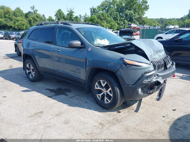 45732300 :رقم المزاد ، 1C4PJMBS9EW187292 vin ، 2014 Jeep Cherokee Trailhawk مزاد بيع