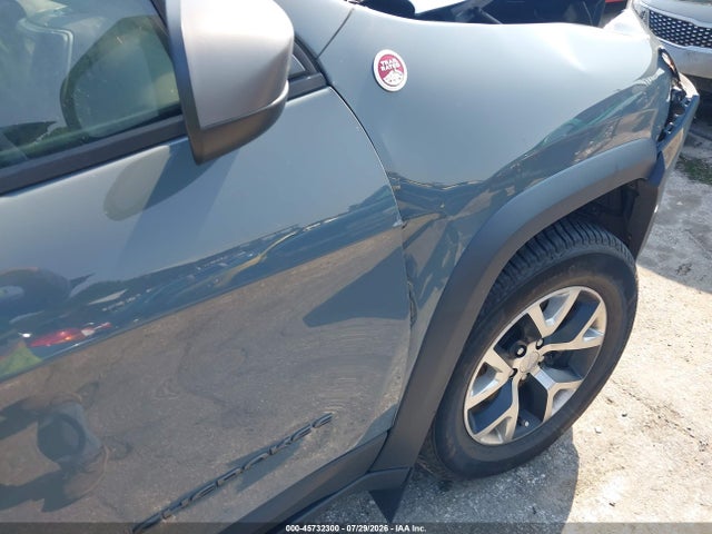 45732300 :رقم المزاد ، 1C4PJMBS9EW187292 vin ، 2014 Jeep Cherokee Trailhawk مزاد بيع