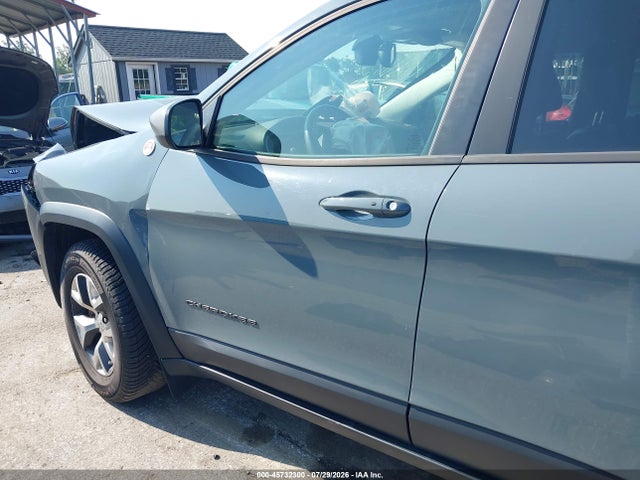 45732300 :رقم المزاد ، 1C4PJMBS9EW187292 vin ، 2014 Jeep Cherokee Trailhawk مزاد بيع