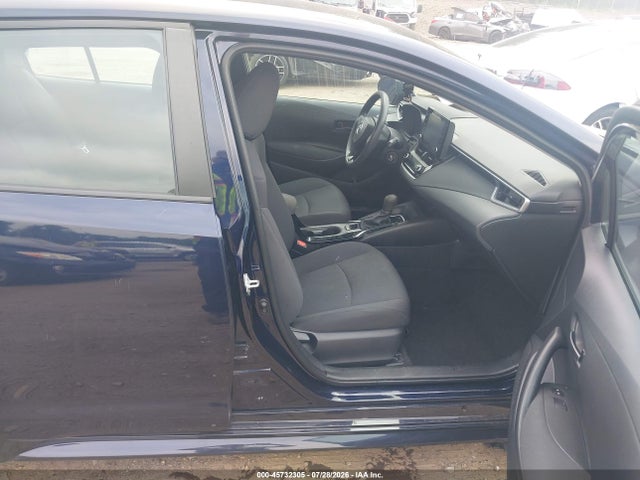 45732305 :رقم المزاد ، 5YFEPMAE5NP343340 vin ، 2022 Toyota Corolla Le مزاد بيع