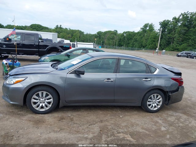 1N4AL3AP8HN362722 Nissan Altima 2.5 S