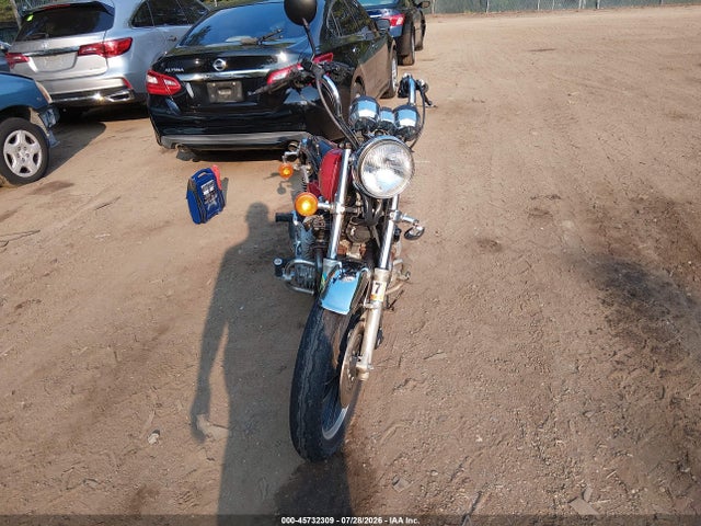 45732309 :رقم المزاد ، JYA5N8001CA011329 vin ، 1982 Yamaha Xj650 مزاد بيع