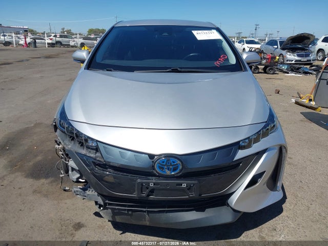 Toyota Prius Prime Premium 2017 JTDKARFP3H3041280 Image 12