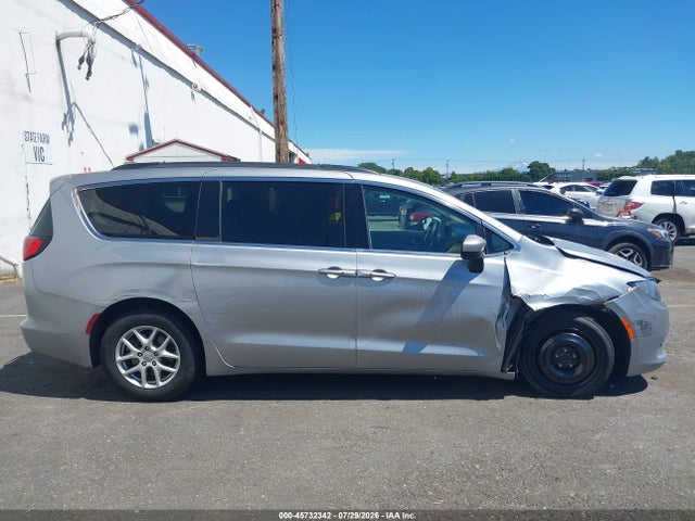 2020 Chrysler Voyager Lxi მანქანა იყიდება აუქციონზე, vin: 2C4RC1DG1LR184287, აუქციონის ნომერი: 45732342