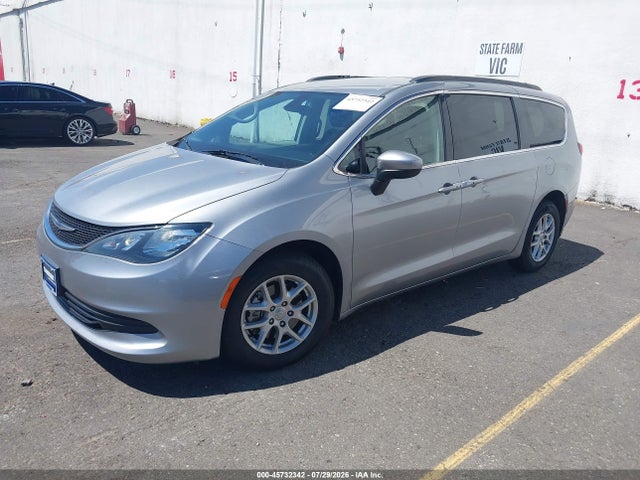 2020 Chrysler Voyager Lxi მანქანა იყიდება აუქციონზე, vin: 2C4RC1DG1LR184287, აუქციონის ნომერი: 45732342
