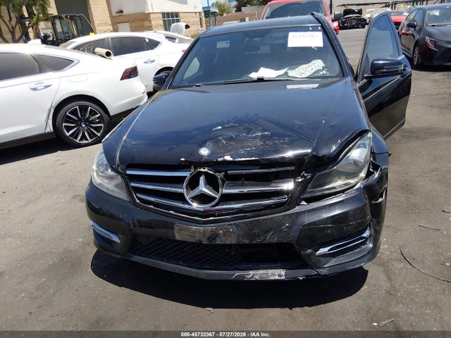 WDDGF4HBXEA946995 Mercedes-Benz C 250 Sport