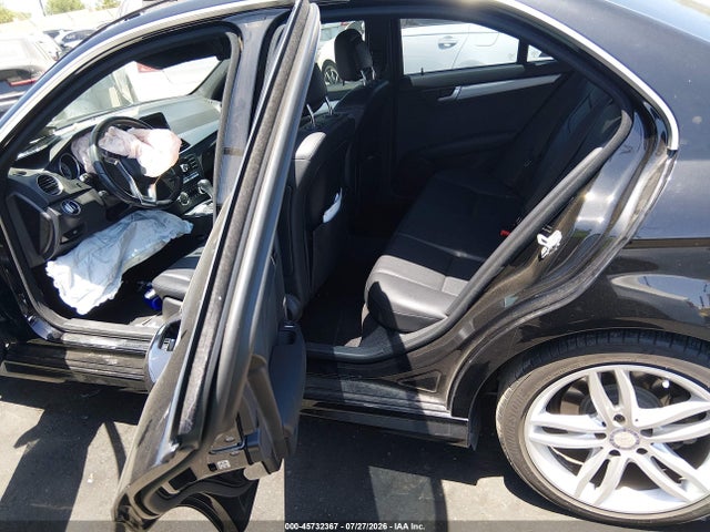 WDDGF4HBXEA946995 Mercedes-Benz C 250 Sport
