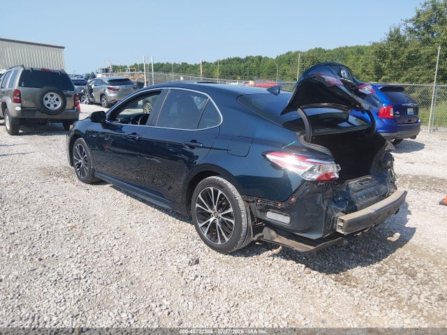 45732386 :رقم المزاد ، 4T1G11AK1LU887666 vin ، 2020 Toyota Camry Se مزاد بيع