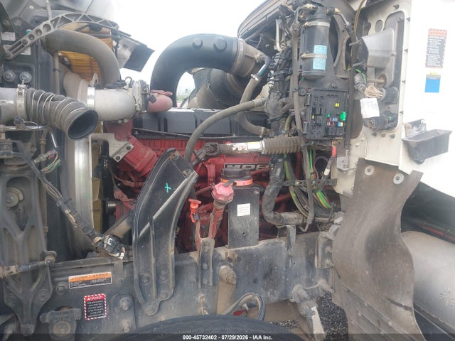 45732402 :رقم المزاد ، 1M1PN4GYXRM013783 vin ، 2024 Mack Pinnacle مزاد بيع