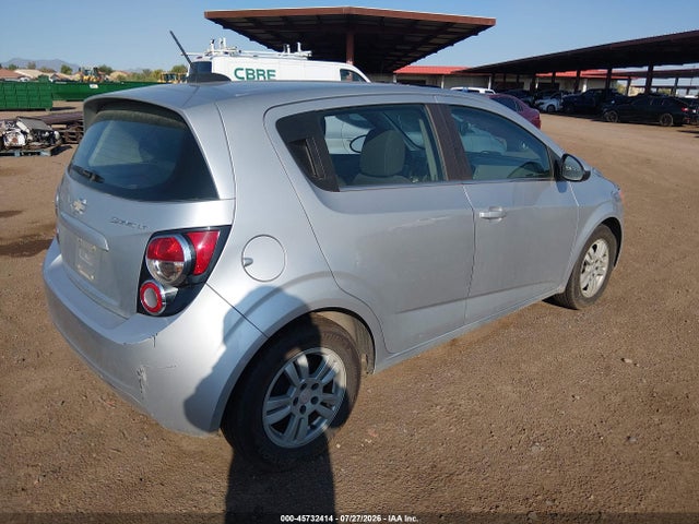 Chevrolet Sonic Lt Auto 2016 1G1JC6SH2G4147689 Image 4