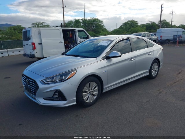 Hyundai Sonata Hybrid Se 2018 KMHE24L30JA084132 Image 2