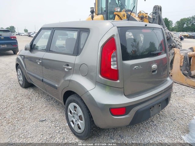 2013 Kia Soul მანქანა იყიდება აუქციონზე, vin: KNDJT2A53D7572923, აუქციონის ნომერი: 45732446